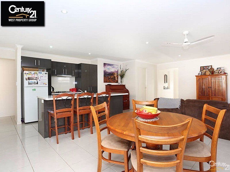 26 Burdekin Circuit, Warner QLD 4500