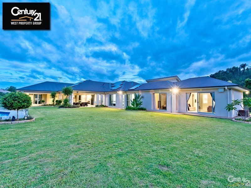 12 Wessling Close, Cashmere QLD 4500