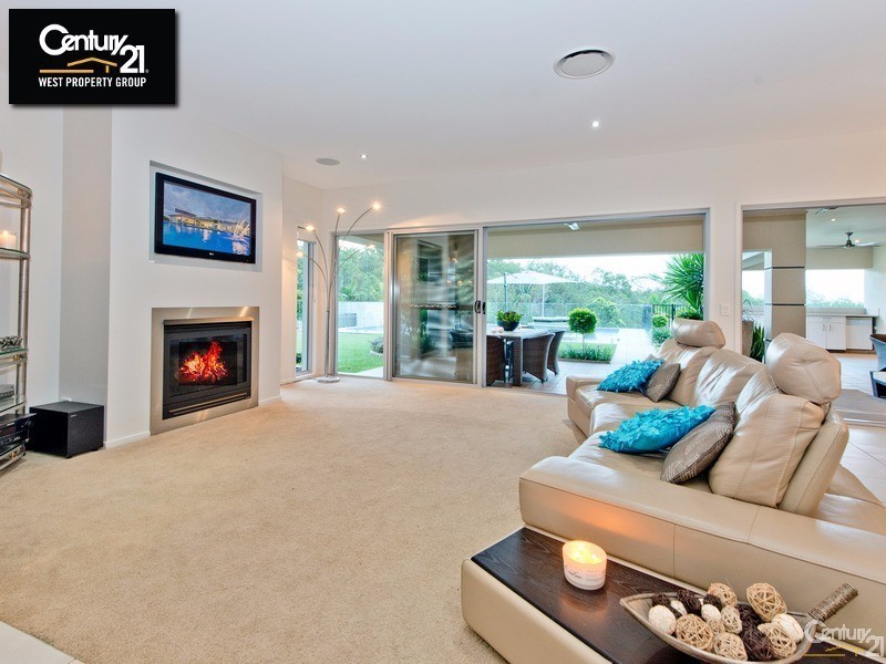 12 Wessling Close, Cashmere QLD 4500