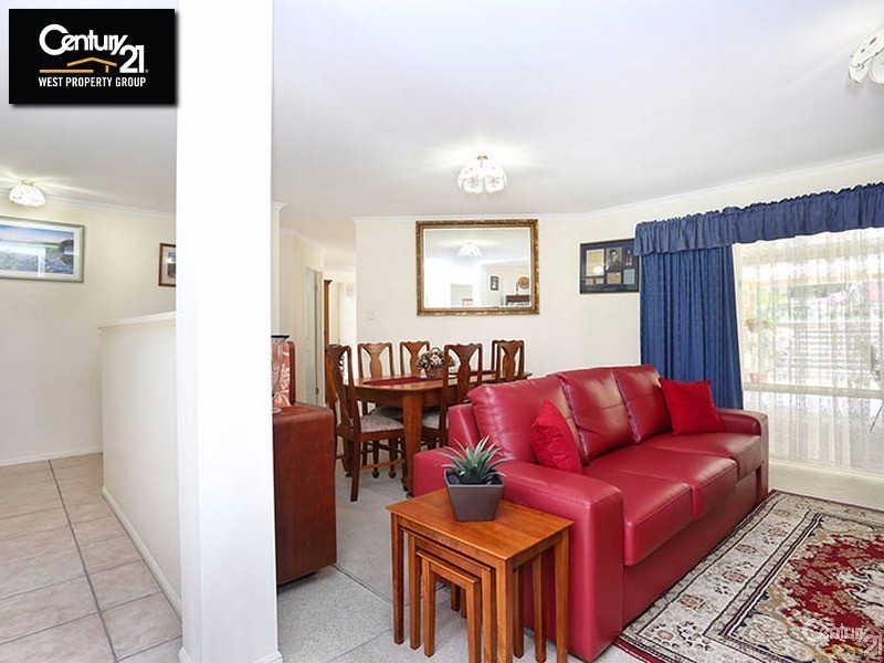 3 Corvus Drive, Cashmere QLD 4500