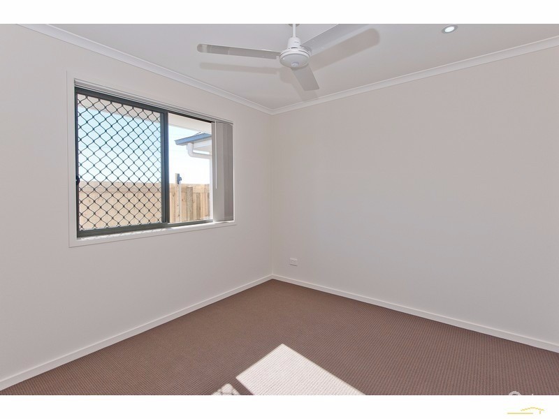 4 Lefroy Court, Warner QLD 4500