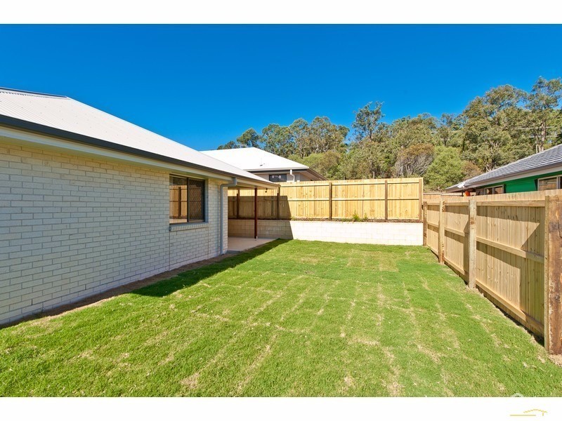 4 Lefroy Court, Warner QLD 4500