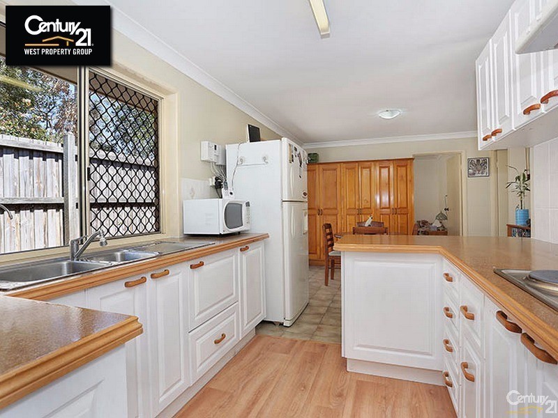 12 Hillcrest Court, Kurwongbah QLD 4503