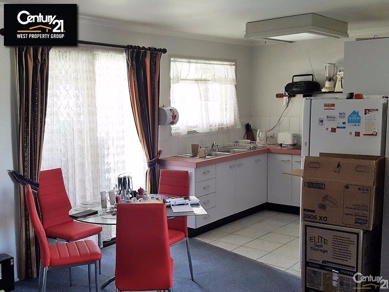 261 Francis Road, Bray Park QLD 4500