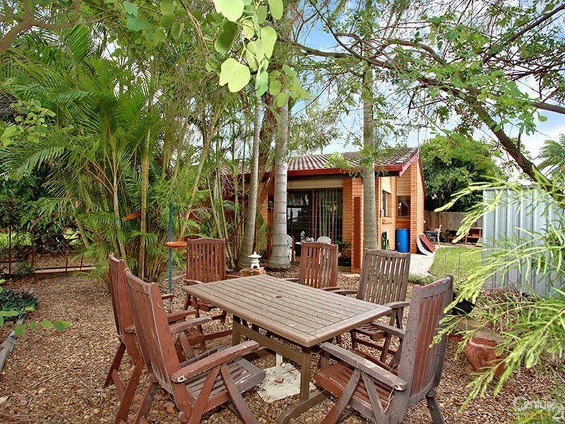 24 Acland Drive, Strathpine QLD 4500