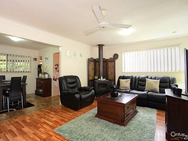 24 Acland Drive, Strathpine QLD 4500