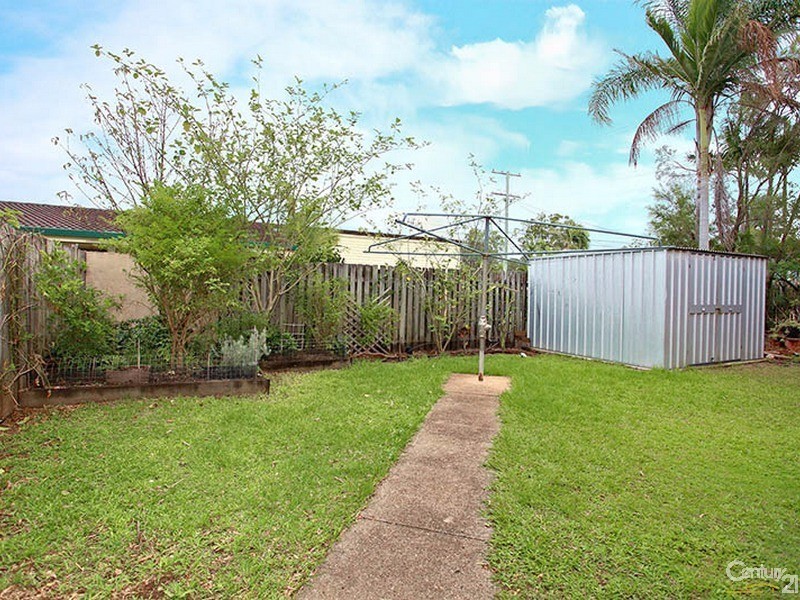 24 Acland Drive, Strathpine QLD 4500