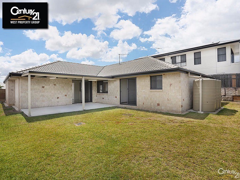 45 Rolland Parade, Warner QLD 4500
