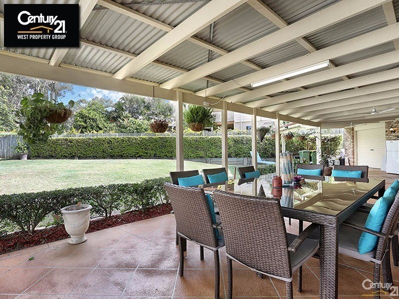 10 Pride Court, Warner QLD 4500