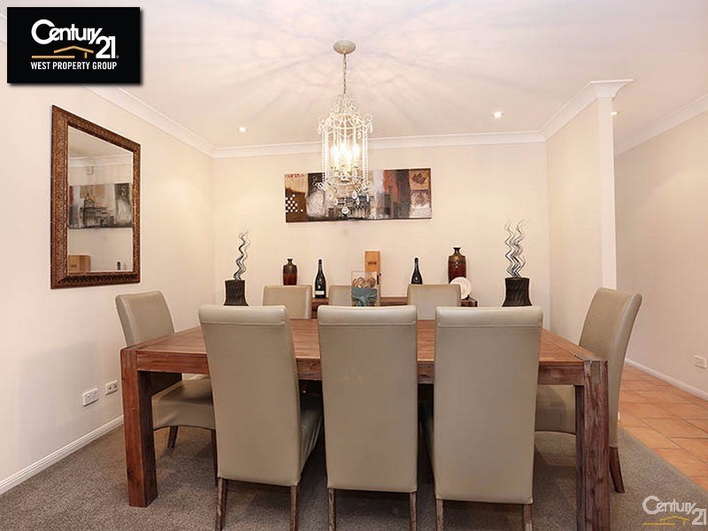 10 Pride Court, Warner QLD 4500