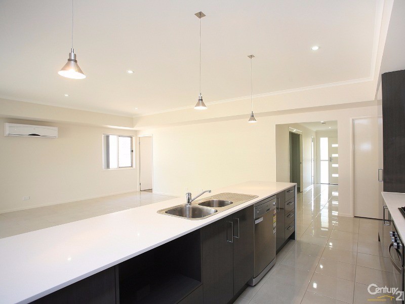 135 Brisbane Road, Warner QLD 4500