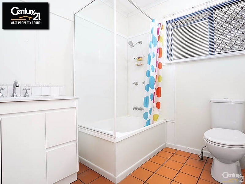 52 Wilson Avenue, Albany Creek QLD 4035