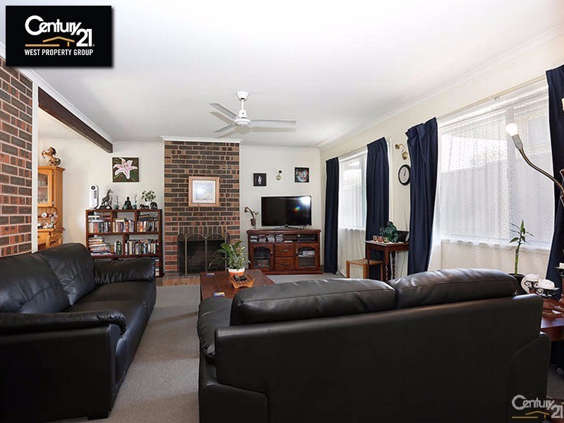 10 Viscount Street, Bray Park QLD 4500