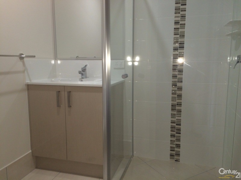 2/40 Mint Crescent, Griffin QLD 4503