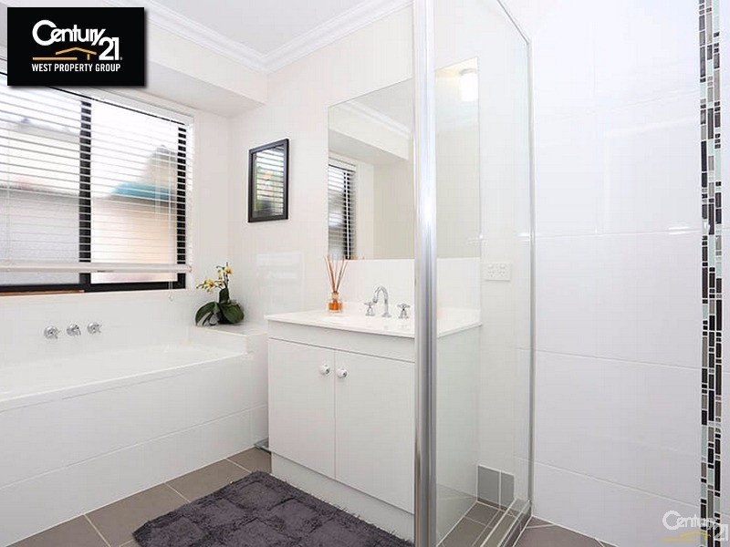 120 Brisbane Road, Warner QLD 4500