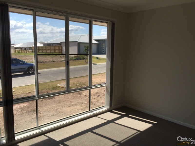 14 Saracen Street, Warner QLD 4500