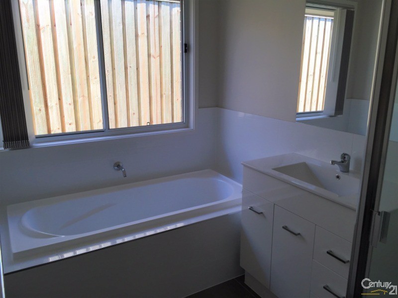 14 Saracen Street, Warner QLD 4500