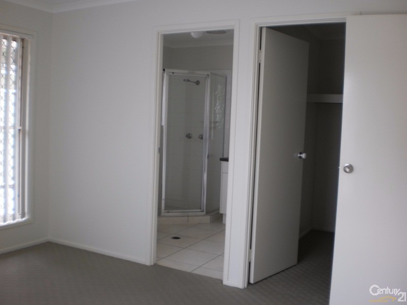 1/53 Kurrajong Drive, Warner QLD 4500