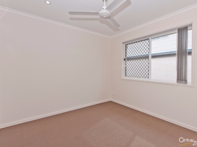 3 Tahr Place, Dakabin QLD 4503