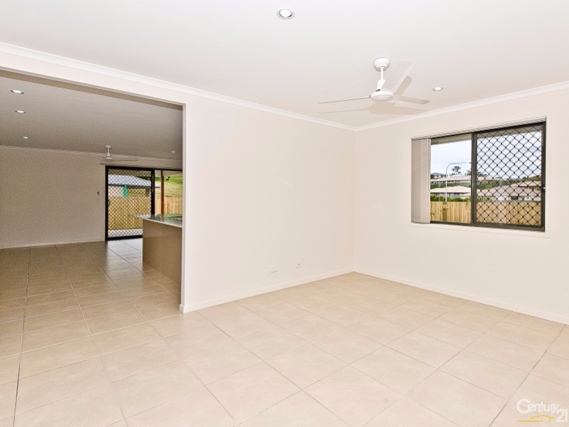 127 Cedar Creek Road, Upper Kedron QLD 4055