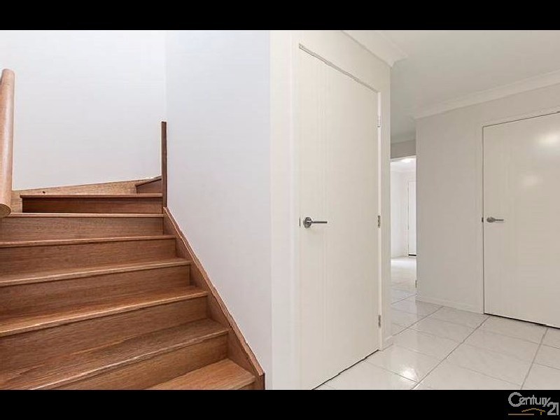 29 Cootharaba Crescent, Warner QLD 4500