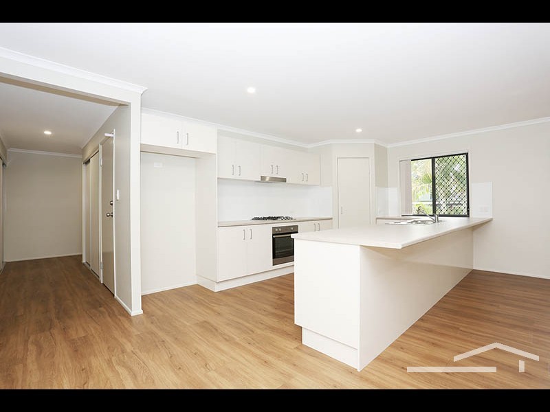 1/31 Valiant Crescent, Strathpine QLD 4500