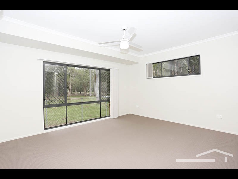 1/31 Valiant Crescent, Strathpine QLD 4500