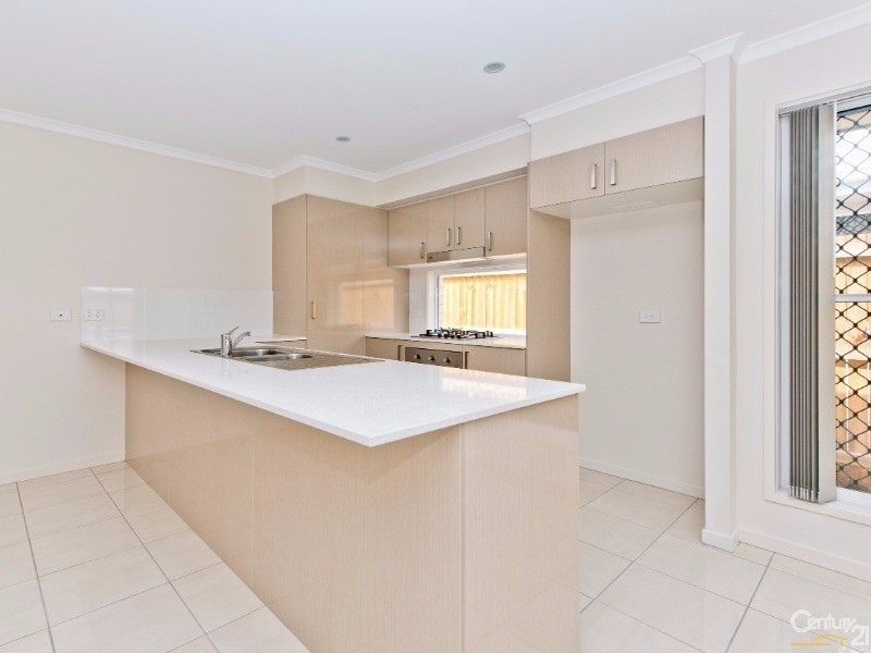 7 Mint Crescent, Griffin QLD 4503