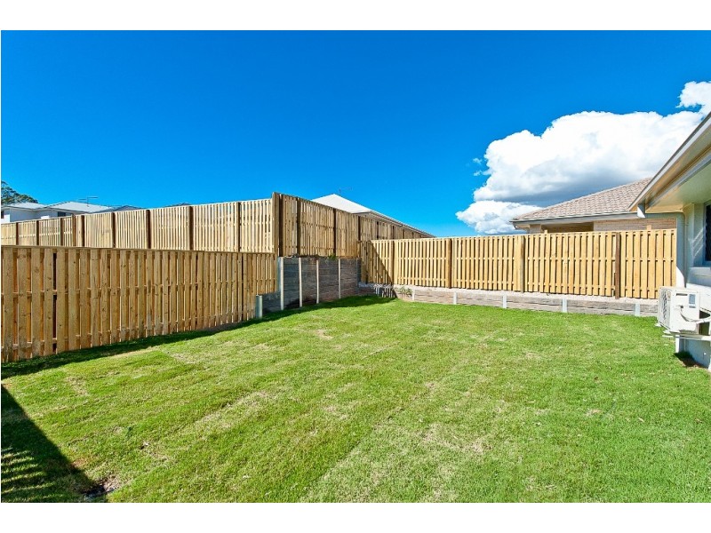 6 Finch Close, Dakabin QLD 4503