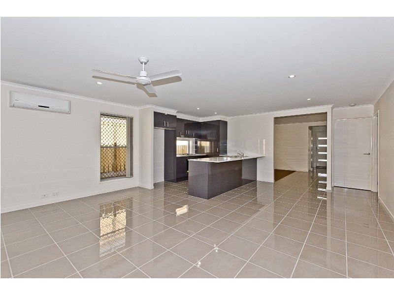 6 Finch Close, Dakabin QLD 4503