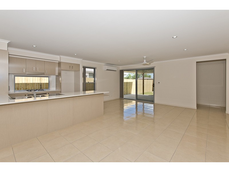 8 Mannikin Street, Griffin QLD 4503