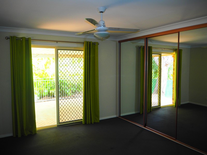 6 Vaucluse Crescent, Petrie QLD 4502