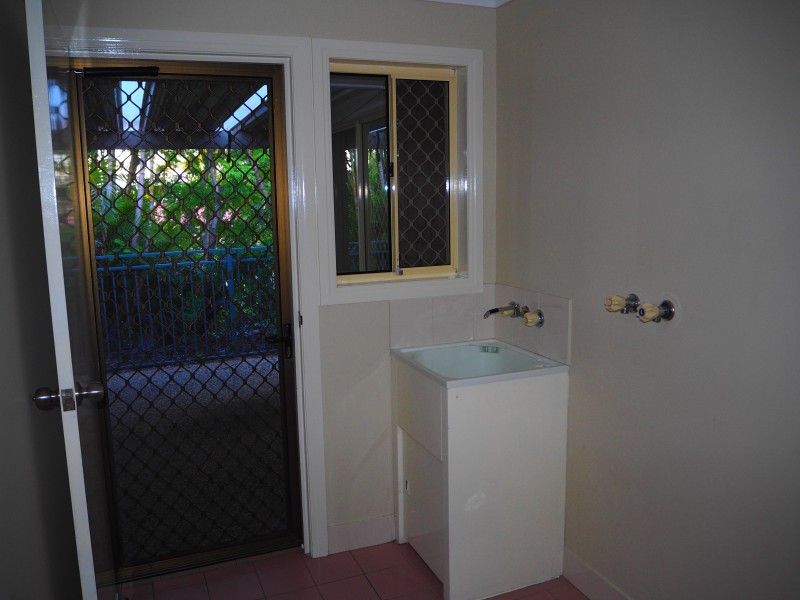 6 Vaucluse Crescent, Petrie QLD 4502