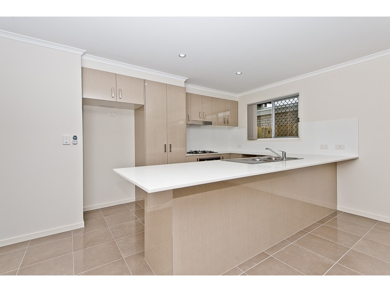 38  Cootharaba Crescent, Warner QLD 4500