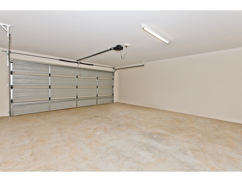 38  Cootharaba Crescent, Warner QLD 4500