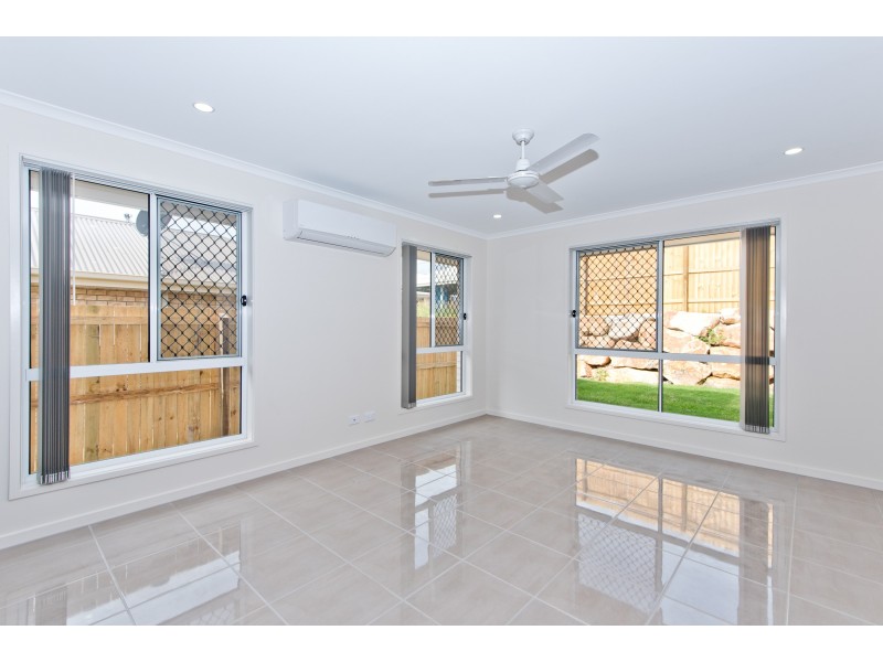 67 Lemongrass Circuit, Griffin QLD 4503