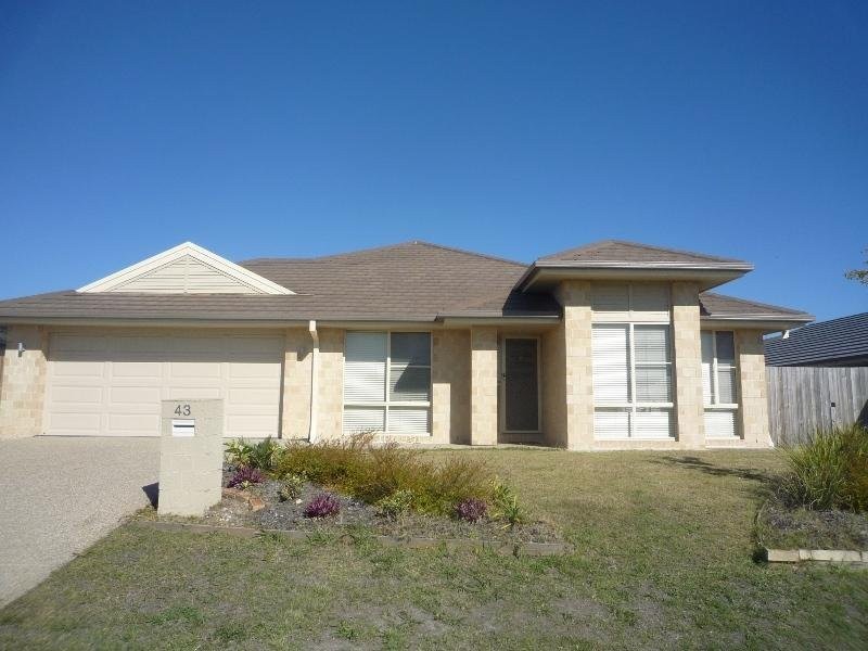 43 Barambah Circuit, Warner QLD 4500