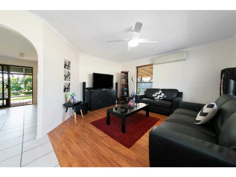 14 Willow Street, Albany Creek QLD 4035