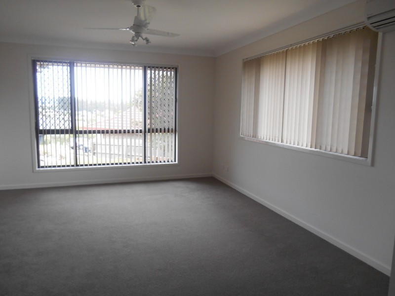 15 Tenzing Court, Warner QLD 4500