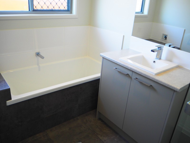 20 Riverside Court, Joyner QLD 4500