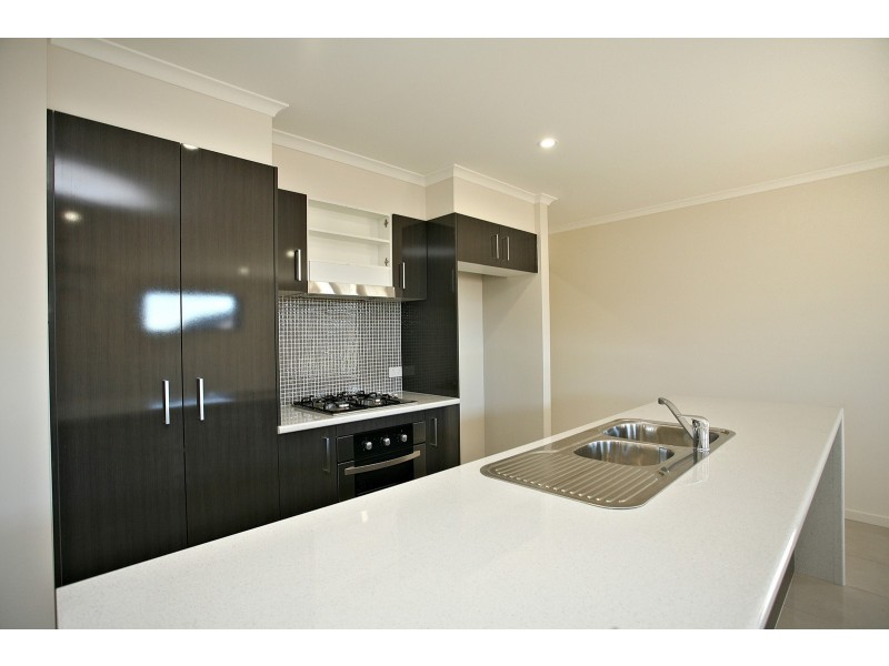 28 Kidston Crescent, Warner QLD 4500