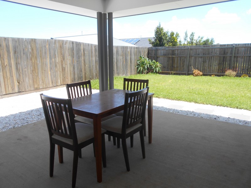 45 Cootharaba Crescent, Warner QLD 4500