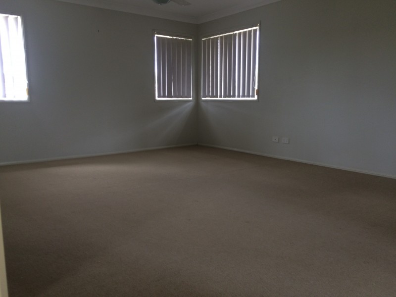 9 Bison Court, Warner QLD 4500