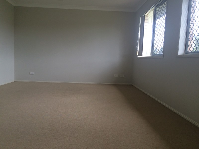 9 Bison Court, Warner QLD 4500