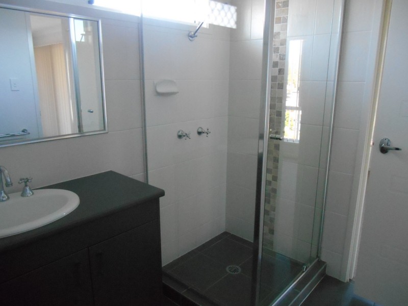 9B Gabrielle Court, Kallangur QLD 4503