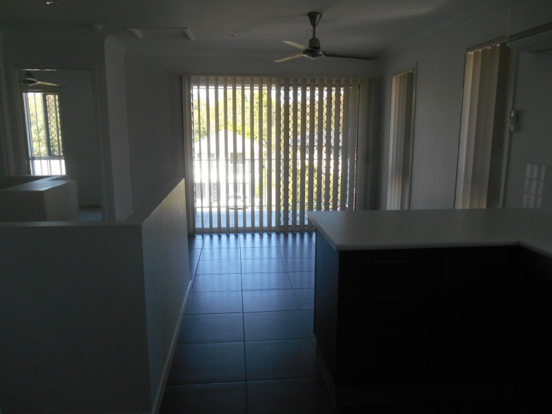 9B Gabrielle Court, Kallangur QLD 4503