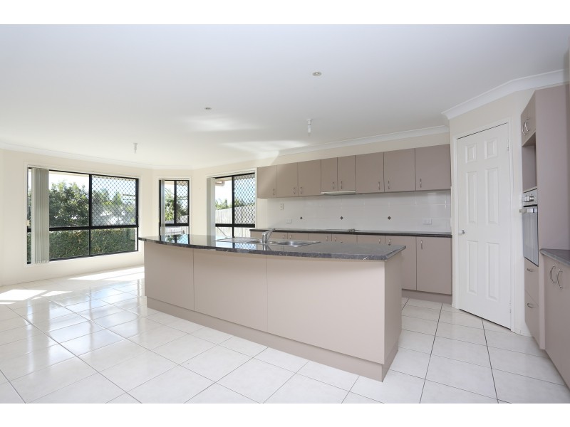 103 Kurrajong Drive, Warner QLD 4500