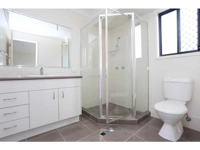 103 Kurrajong Drive, Warner QLD 4500