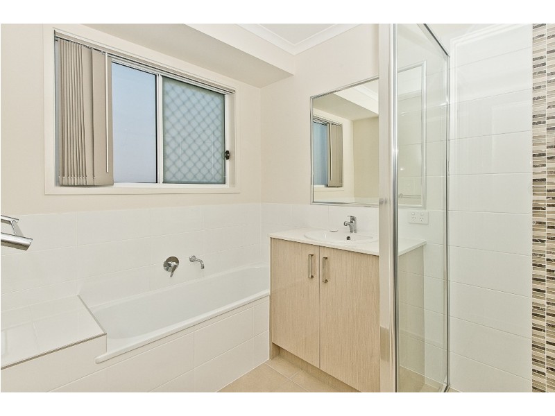 62 Cootharaba Crescent, Warner QLD 4500