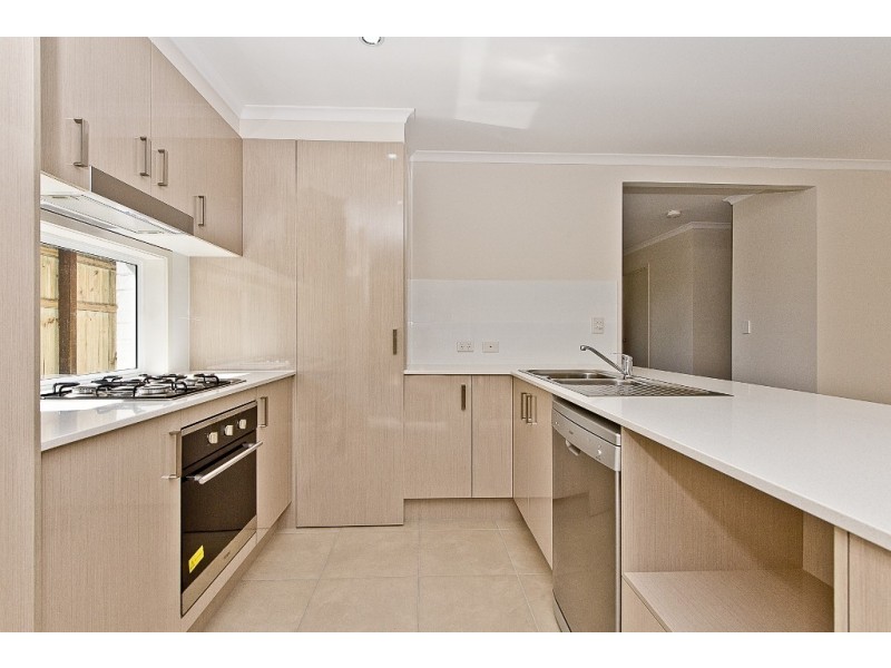 62 Cootharaba Crescent, Warner QLD 4500